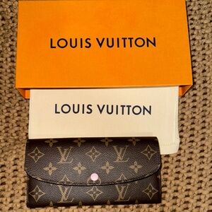 Louis Vuitton Emilie Wallet